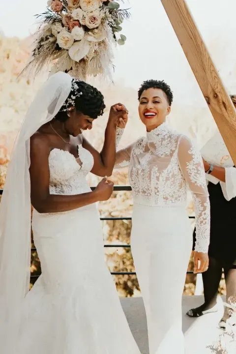 Carats + Cake&rsquo;s 2022 Fall Wedding Survey