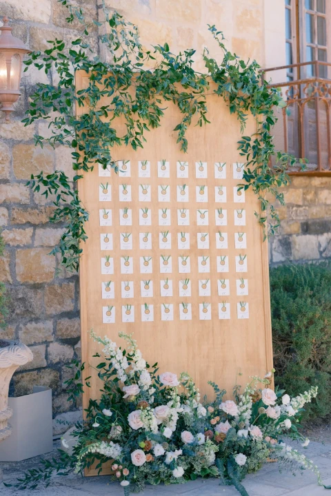 A Vineyard Wedding for Alexis and Austin