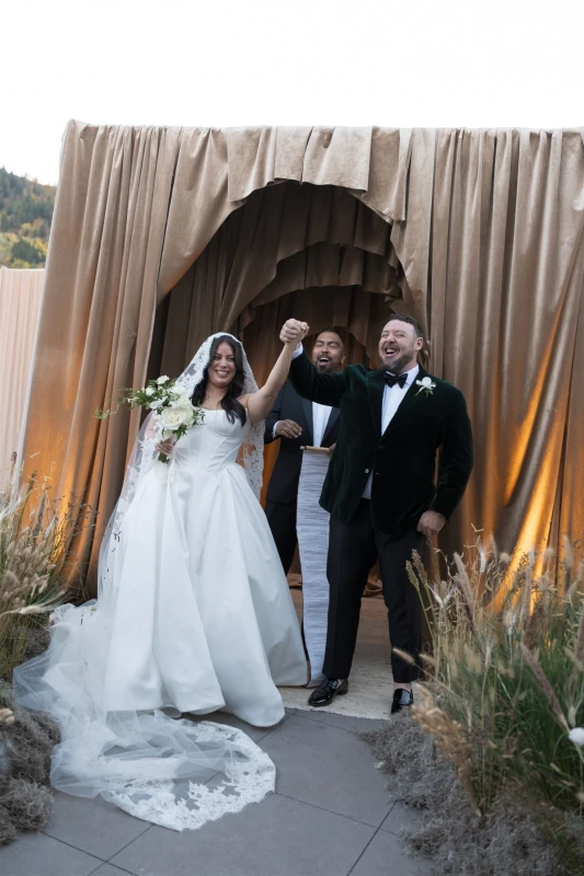 An Modern Wedding for Elizabeth and Matt