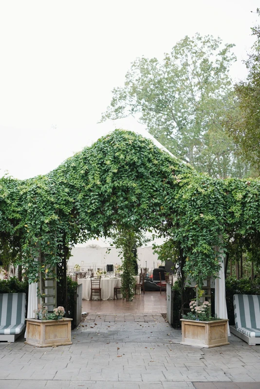 A Rainy Wedding for Jacquelyn and Jay