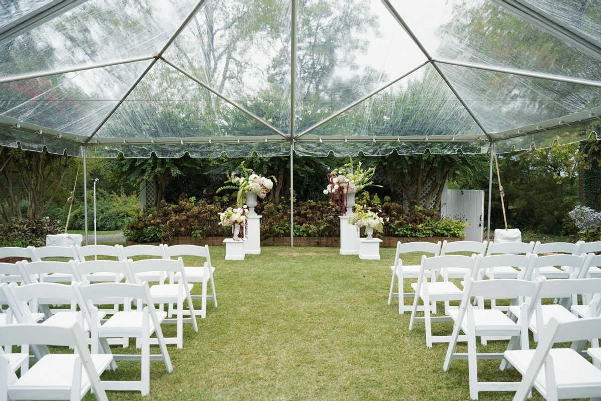 A Rainy Wedding for Jacquelyn and Jay