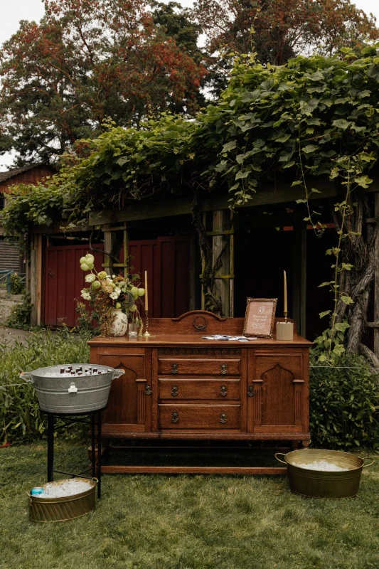 A Woodland Wedding for Jordan and Kai