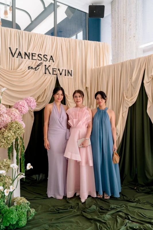 A Clifftop Wedding for Vanessa and Kevin