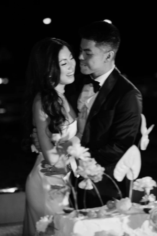 A Clifftop Wedding for Vanessa and Kevin