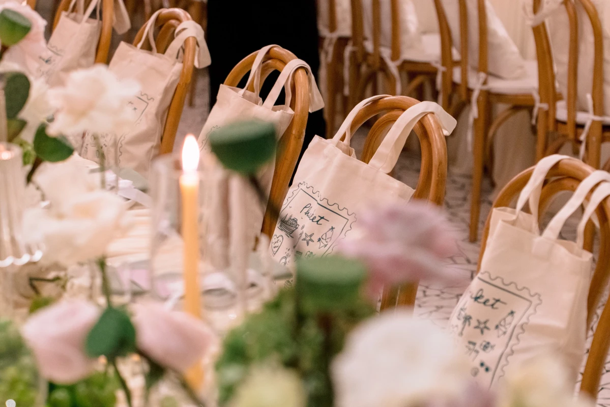 A Clifftop Wedding for Vanessa and Kevin