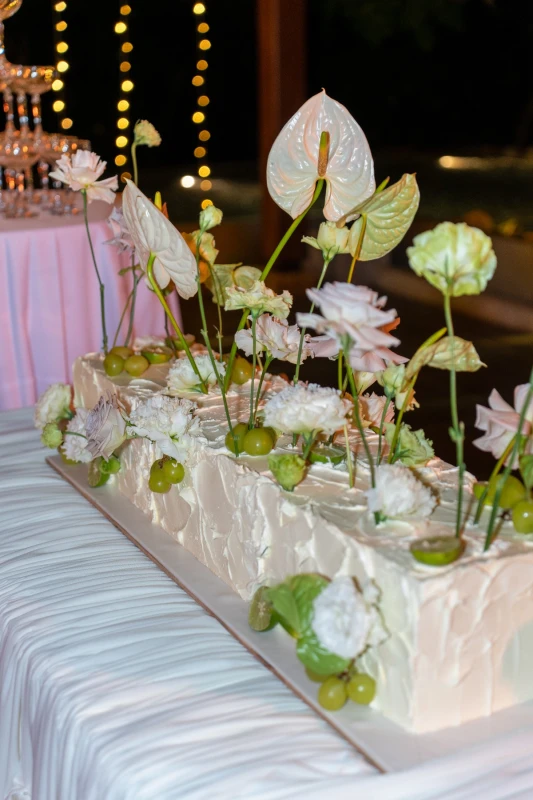 A Clifftop Wedding for Vanessa and Kevin