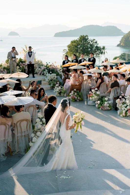 A Clifftop Wedding for Vanessa and Kevin