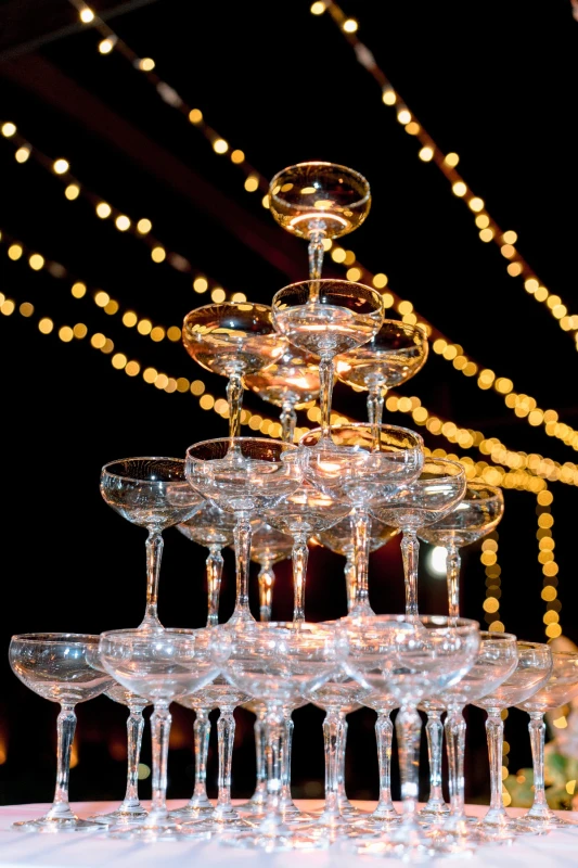 A Clifftop Wedding for Vanessa and Kevin