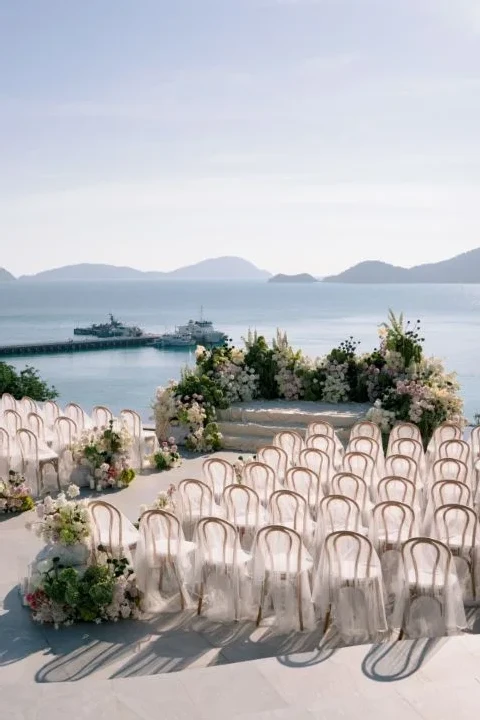 A Clifftop Wedding for Vanessa and Kevin