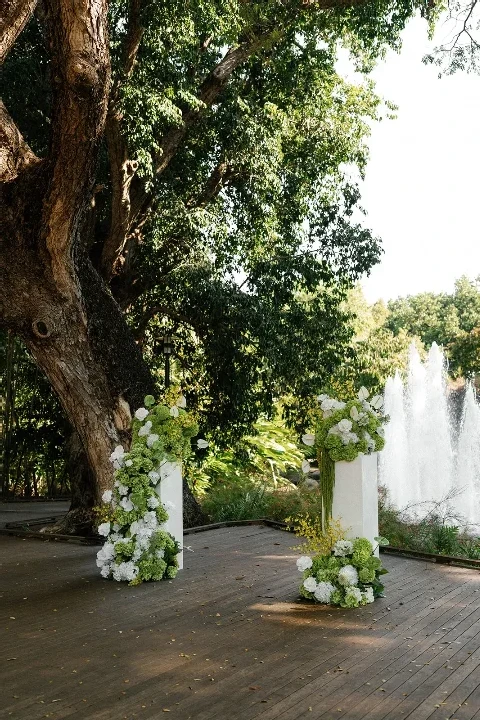 A Buttery Yellow Wedding for Laine and Rehn