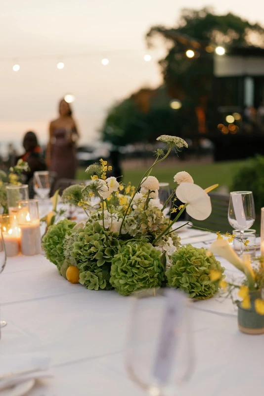 A Buttery Yellow Wedding for Laine and Rehn