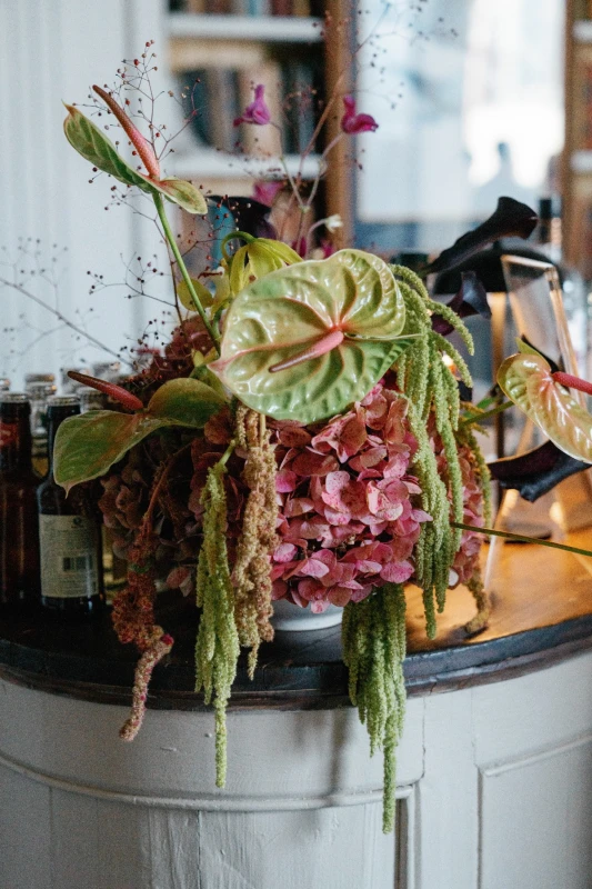 A Vintage Glam Wedding for Laura and Ted