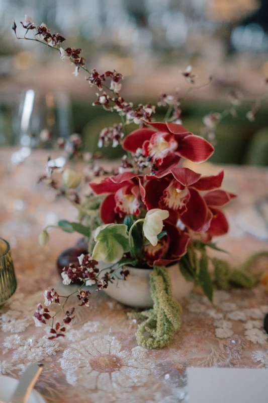 A Vintage Glam Wedding for Laura and Ted