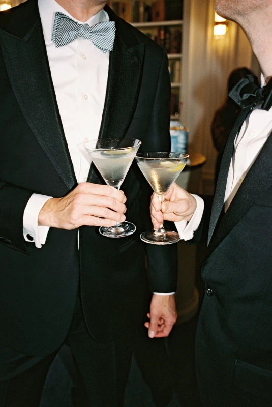 A Vintage Glam Wedding for Laura and Ted