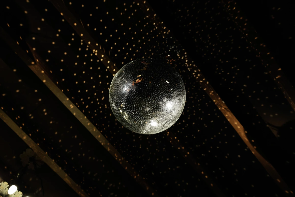 An Edgy Wedding for Mac and Grady