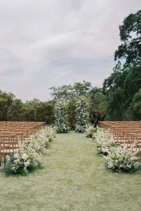 A Classic Wedding for Micaela and Brandon