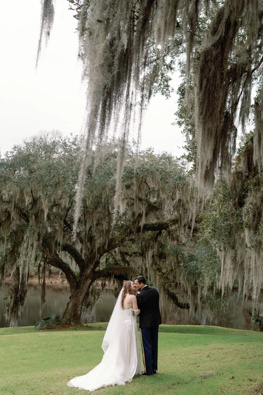 A Heartfelt Wedding for Molly  and Philippe 