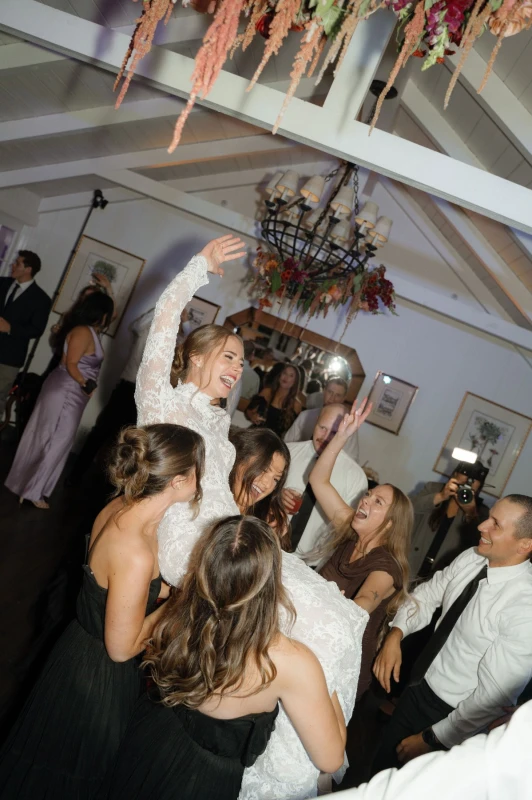 An Autumn Wedding for Rachel and Cole