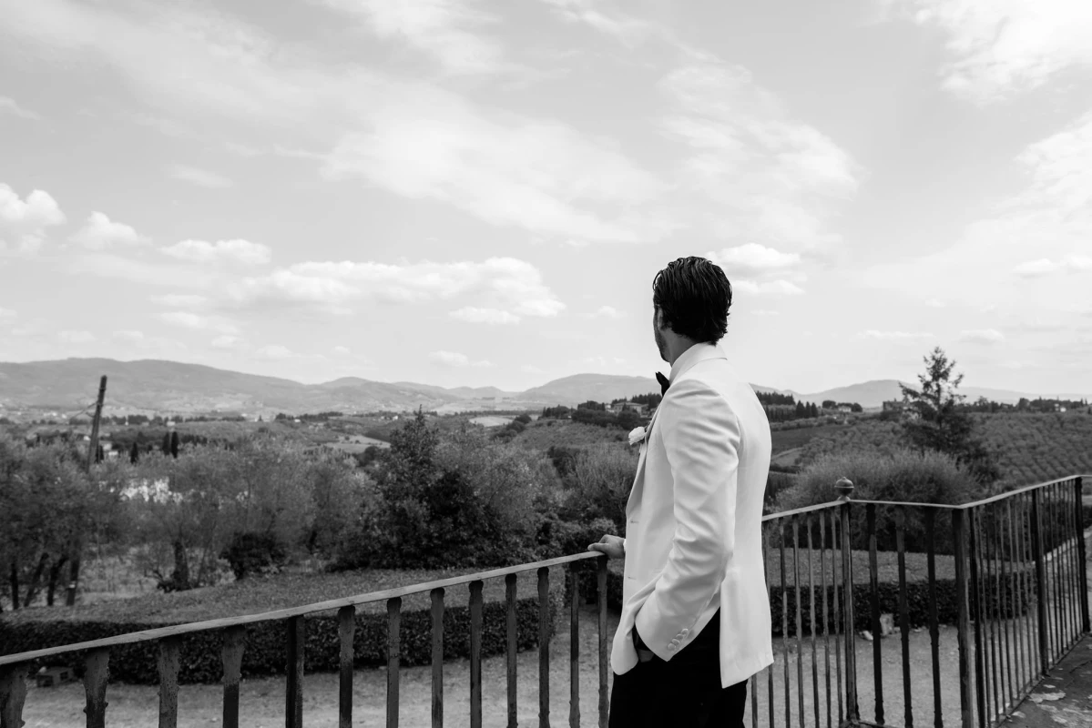 A Picturesque Wedding for Rachel  and Domenic 