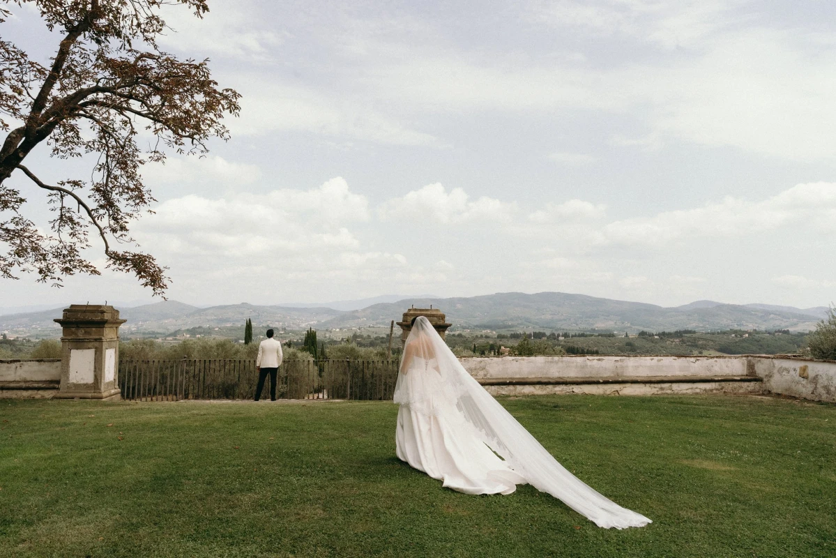 A Picturesque Wedding for Rachel  and Domenic 