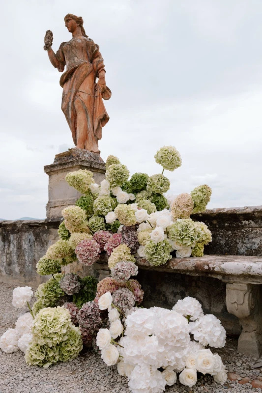 A Picturesque Wedding for Rachel  and Domenic 