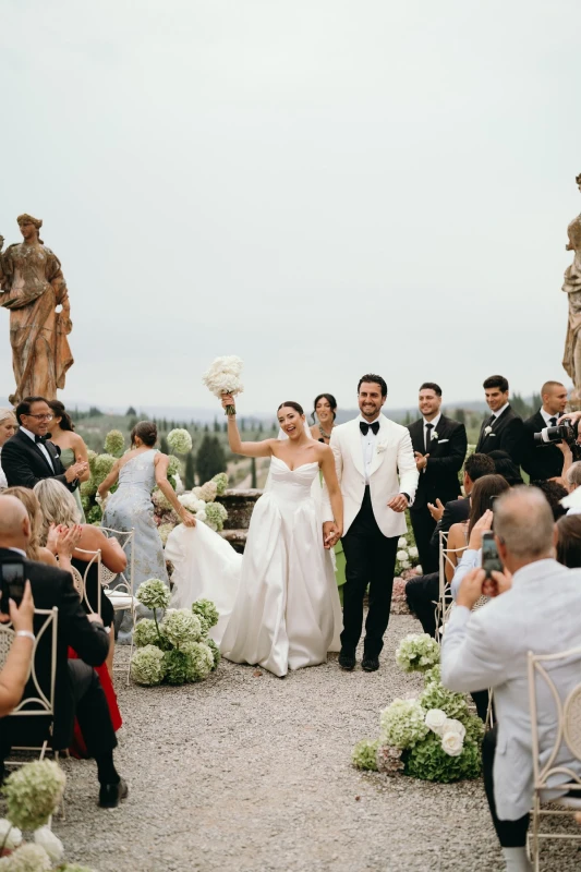 A Picturesque Wedding for Rachel  and Domenic 