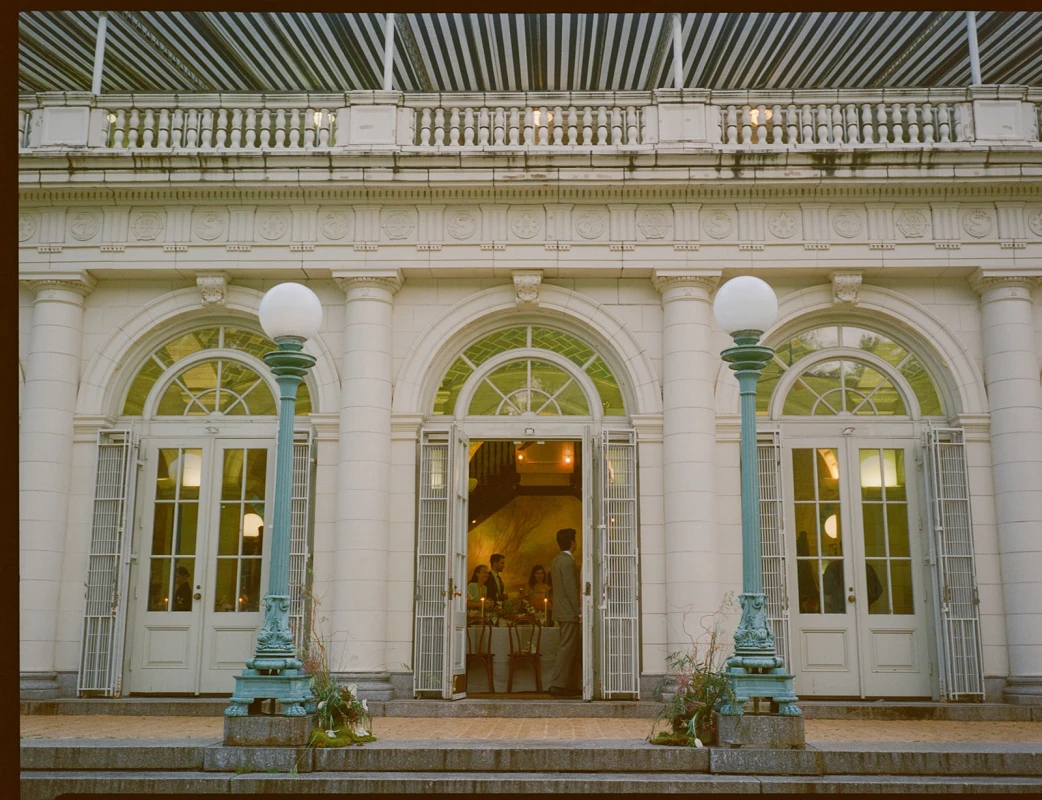 A Vintage Wedding for Rae and Eugen