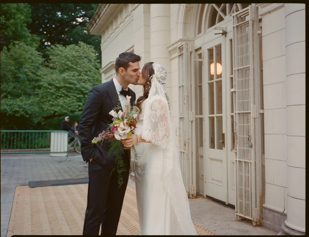 A Vintage Wedding for Rae and Eugen