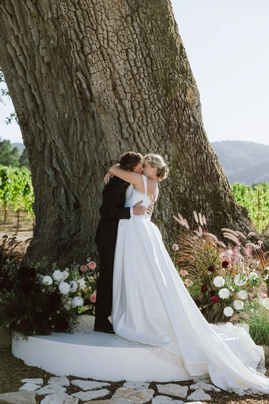 A Vineyard Wedding for Taylor and Brock