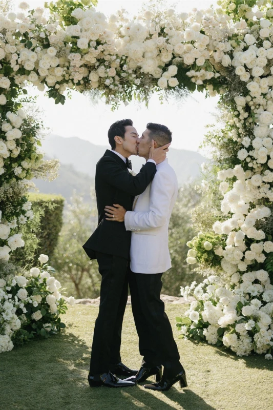 A Classic Wedding for Will and JC