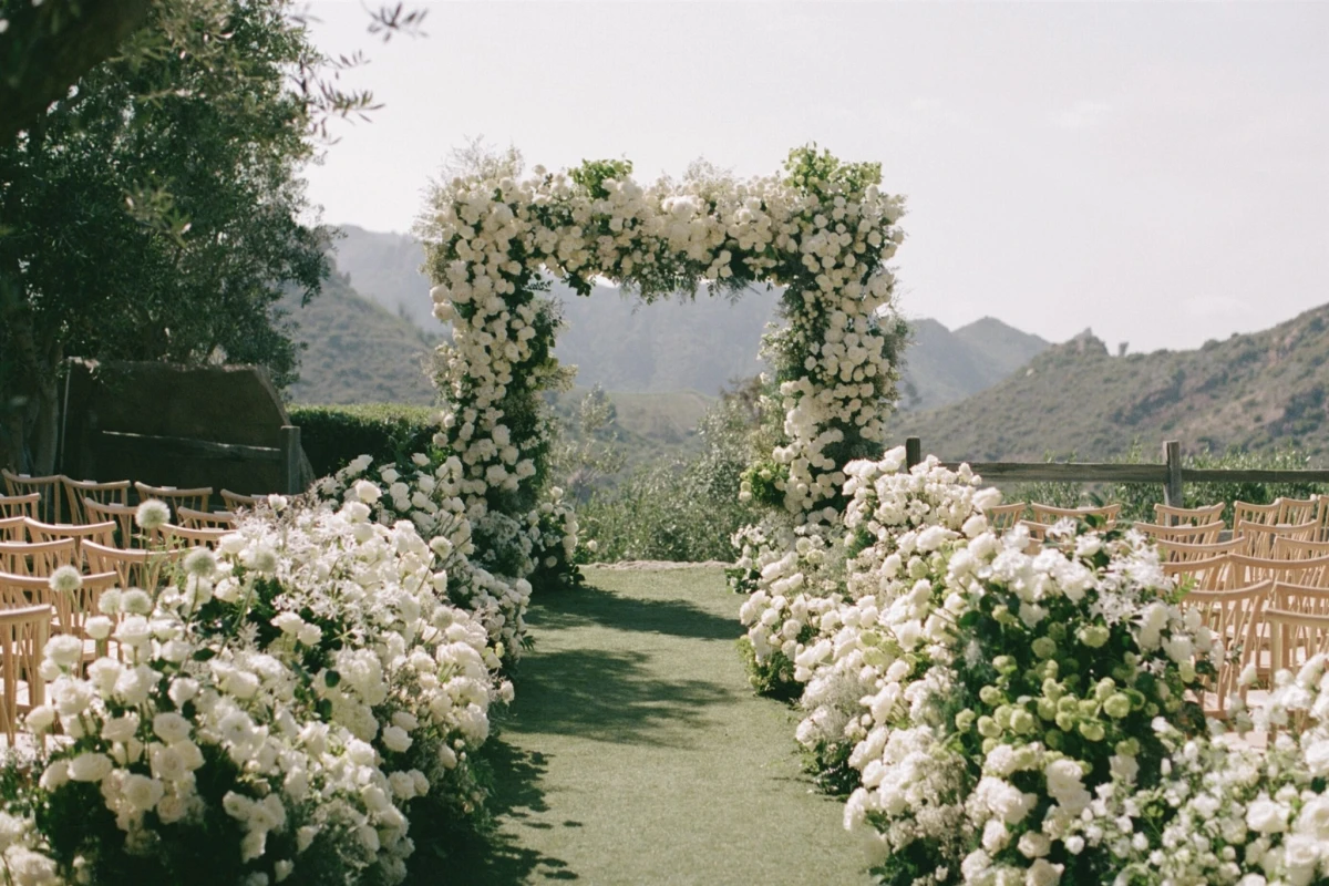 A Classic Wedding for Will and JC